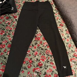 PINK Victoria's Secret Black leggings